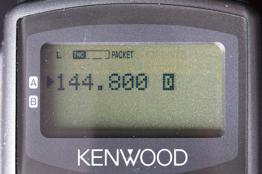 20110410-IMG_7401_800px.jpg (117.01 KiB) 54867 keer bekeken Deze instelling is om de TH-D7 als extern packetmodem te gebruiken icm een PC.