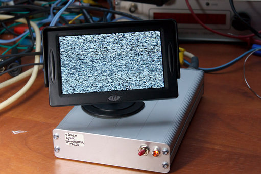 20120226-_MG_9288.jpg (413.07 KiB) 175187 keer bekeken PA0JBB video sync generator