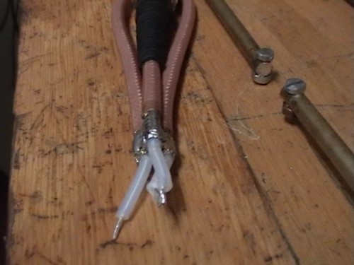 IMGA1834.JPG (110.3 KiB) 114174 keer bekeken De eindstukjes zijn hier wel iets te lang gehouden